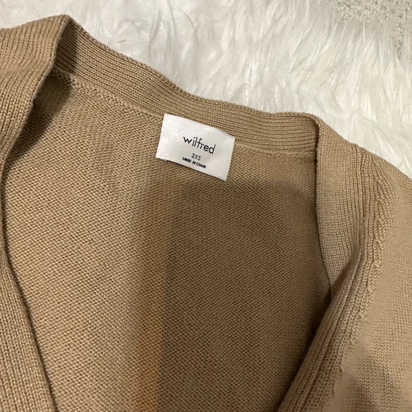 Aritzia Wilfred Utopia dress - Picture 4 of 5